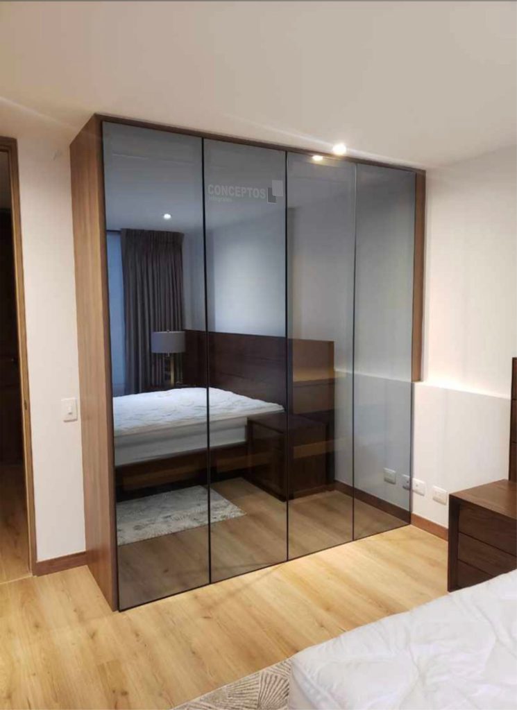 MOBILIARIO CLOSETS