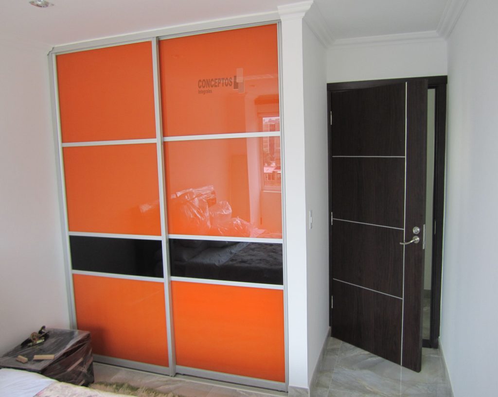 MOBILIARIO CLOSETS